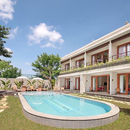 Kubu Gwk Resort Jimbaran Esterno foto