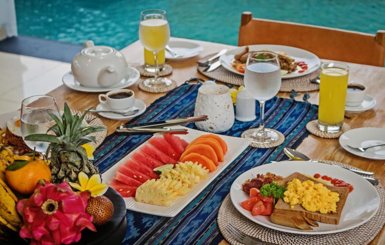 Kubu Gwk Resort Jimbaran Esterno foto