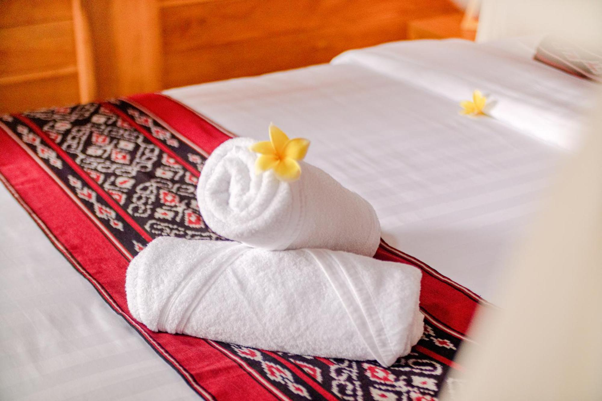 Kubu Gwk Resort Jimbaran Esterno foto
