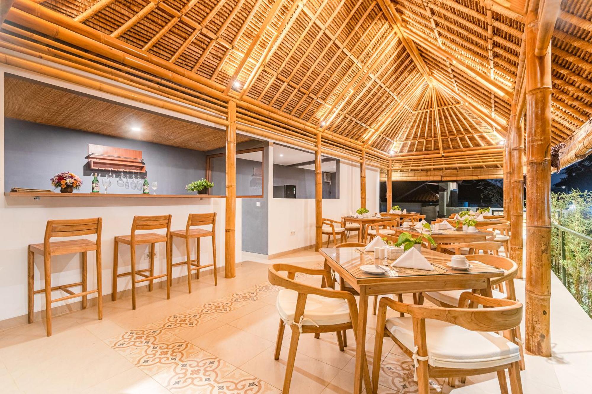 Kubu Gwk Resort Jimbaran Esterno foto